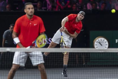 Nadal regresa con una trabajada victoria ante Raonic en la Copa Laver Nadal regresa con una trabajada victoria ante Raonic en la Copa Laver