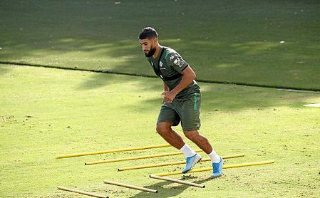 El traspaso de Fekir al Liverpool se rompió... para fortuna del Betis. El traspaso de Fekir al Liverpool se rompió... para fortuna del Betis.