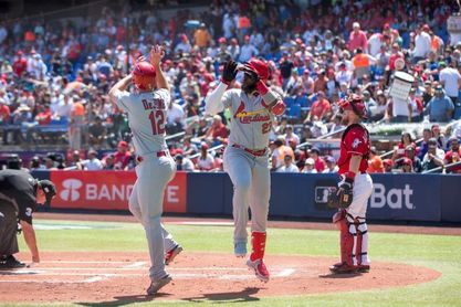 13-1. Los Cardenales destrozan a los Bravos y jugarán la Serie de Campeonato 13-1. Los Cardenales destrozan a los Bravos y jugarán la Serie de Campeonato