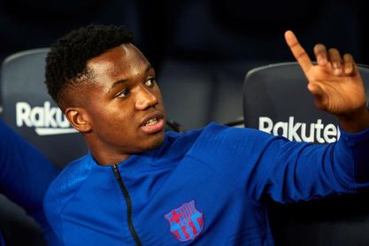 Ansu Fati, convocado con la Sub-21 en sustitución de Carles Pérez Ansu Fati, convocado con la Sub-21 en sustitución de Carles Pérez