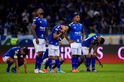 Cruzeiro le gana al Corinthians y abandona la zona de descenso Cruzeiro le gana al Corinthians y abandona la zona de descenso