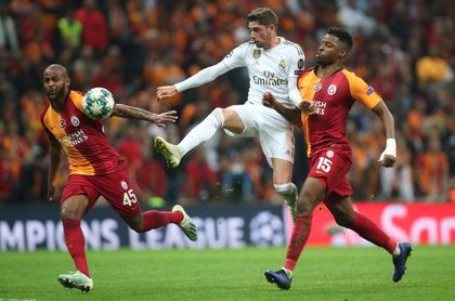 Muslera, un muro casi infranqueable; Valverde, despliegue incansable Muslera, un muro casi infranqueable; Valverde, despliegue incansable