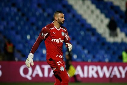 Palmeiras gana con apuros y presiona a un Flamengo que recupera a Diego Alves Palmeiras gana con apuros y presiona a un Flamengo que recupera a Diego Alves