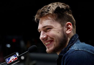 122-138. Doncic queda cerca del triple-doble en la victoria de los Mavericks 122-138. Doncic queda cerca del triple-doble en la victoria de los Mavericks