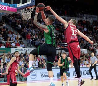 90-92. El Joventut quiebra la gran racha del Casademont Zaragoza 90-92. El Joventut quiebra la gran racha del Casademont Zaragoza