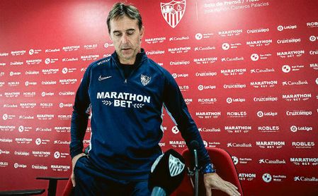 Lopetegui no da pistas y cita a todo el plantel. Lopetegui no da pistas y cita a todo el plantel.
