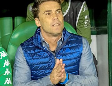 Rubi, en los instantes previos al inicio del derbi. Rubi, en los instantes previos al inicio del derbi.