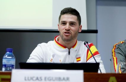 Eguibar: Mi meta es ganar la Copa del Mundo; si es en Sierra Nevada, mejor Eguibar: Mi meta es ganar la Copa del Mundo; si es en Sierra Nevada, mejor
