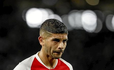 Banega: "Estoy muy bien en Sevilla; veo lejano volver a Argentina" - http://estadiodeportivo.com/