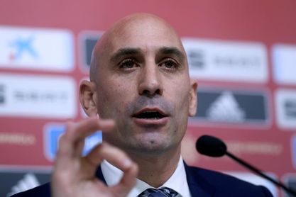 La fiscalía acusa a Luis Rubiales de un delito de lesiones sobre una mujer La fiscalía acusa a Luis Rubiales de un delito de lesiones sobre una mujer