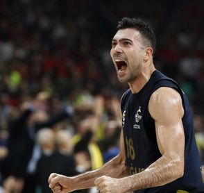 Kostas Sloukas (Fenerbahce), el mejor jugador (MVP) de la jornada Kostas Sloukas (Fenerbahce), el mejor jugador (MVP) de la jornada