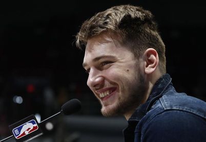 106-110. Luka Doncic bate la marca de Jordan con 19 partidos con 20-5-5 106-110. Luka Doncic bate la marca de Jordan con 19 partidos con 20-5-5