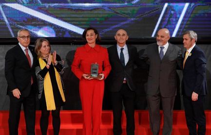 Chourraut, Joel González, Teresa Perales y Gómez Noya reciben Orden Olímpica Chourraut, Joel González, Teresa Perales y Gómez Noya reciben Orden Olímpica