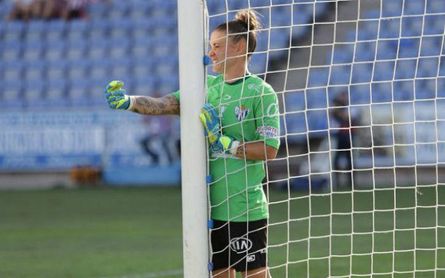 La guardameta del Sporting de Huelva, próximo rival de las heliopolitanas, atiende a ESTADIO La guardameta del Sporting de Huelva, próximo rival de las heliopolitanas, atiende a ESTADIO