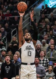 117-124. George y Leonard se combinan para 88 puntos para los Clippers 117-124. George y Leonard se combinan para 88 puntos para los Clippers