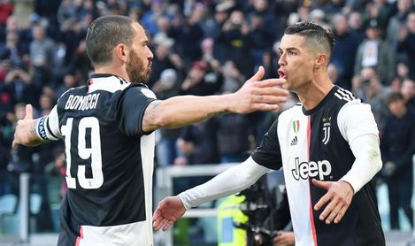 Cristiano firma triplete, "Ibra" no salva al Milan y el Atalanta, intratable Cristiano firma triplete, "Ibra" no salva al Milan y el Atalanta, intratable