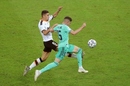 Gabriel Paulista: "Tengo ilusión de jugar con la selección española" Gabriel Paulista: "Tengo ilusión de jugar con la selección española"