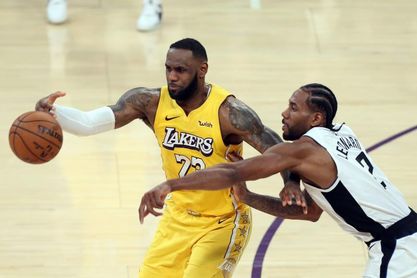 Lakers se acercan a Bucks; Anthony y Drummond logran marcas individuales Lakers se acercan a Bucks; Anthony y Drummond logran marcas individuales