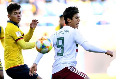 El goleador Macías encabeza convocatoria de la selección olímpica de México El goleador Macías encabeza convocatoria de la selección olímpica de México