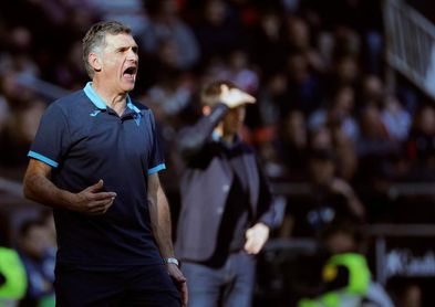 1-2. El peor final para el Cacereño ante el Eibar con gol en propia portería 1-2. El peor final para el Cacereño ante el Eibar con gol en propia portería
