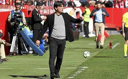 Montella y Machín no vivieron unos meses de enero positivos. Montella y Machín no vivieron unos meses de enero positivos.