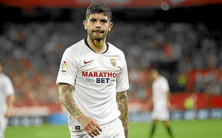 Banega lleva 220 partidos como sevillista. Banega lleva 220 partidos como sevillista.