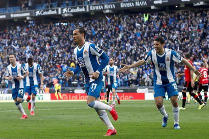 Raúl de Tomás y un penalti que le costó al Espanyol medio millón de euros Raúl de Tomás y un penalti que le costó al Espanyol medio millón de euros