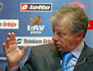Muere el exfutbolista serbio Ilija Petkovic (75) tras contagiarse con Covid-19 Muere el exfutbolista serbio Ilija Petkovic (75) tras contagiarse con Covid-19