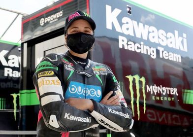 Jeffrey Buis vuelve a ganar en Motorland y se aúpa al liderato del Mundial Jeffrey Buis vuelve a ganar en Motorland y se aúpa al liderato del Mundial
