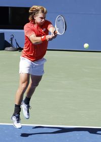 Medvedev se entrena con Wolf y llega a octavos por segundo año consecutivo Medvedev se entrena con Wolf y llega a octavos por segundo año consecutivo
