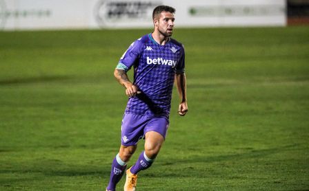 Ya es oficial: Aitor Ruibal se queda y con ficha del primer equipo Ya es oficial: Aitor Ruibal se queda y con ficha del primer equipo