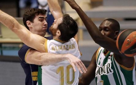 87-80. El Obradoiro vence al Betis y continúa en lo más alto de la tabla 87-80. El Obradoiro vence al Betis y continúa en lo más alto de la tabla