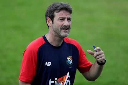 Christiansen hace nuevo llamado para trabajar a selección panameña de fútbol Christiansen hace nuevo llamado para trabajar a selección panameña de fútbol