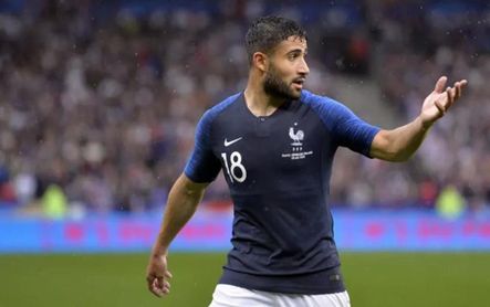 El mal inicio de Fekir le cuesta el puesto El mal inicio de Fekir le cuesta el puesto