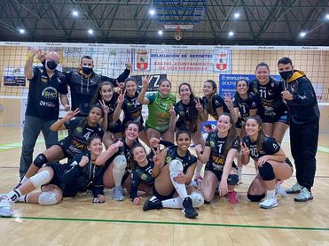 Cajasol 3-2 OSACC Haro Rioja Voley: Vence y convence. Cajasol 3-2 OSACC Haro Rioja Voley: Vence y convence.