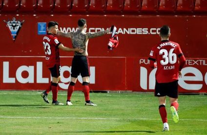 Aplazado el Mirandés-Tenerife tras otros siete positivos en el equipo local Aplazado el Mirandés-Tenerife tras otros siete positivos en el equipo local