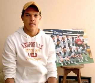 Un doblete del mexicano Landín deja segundo al Guastatoya en el fútbol de Guatemala Un doblete del mexicano Landín deja segundo al Guastatoya en el fútbol de Guatemala