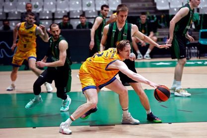 84-103. El Herbalife Gran Canaria supera al Joventut en juego y ambición 84-103. El Herbalife Gran Canaria supera al Joventut en juego y ambición