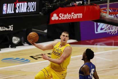 105-106. Jokic, salvador de Nuggets; Campazzo, 12 puntos 105-106. Jokic, salvador de Nuggets; Campazzo, 12 puntos