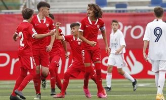 El Sevilla lo vuelve a hacer (2-0) ante el poderoso Real Madrid