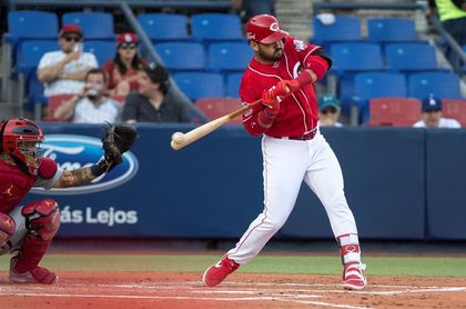 5-2. Suárez e India castigan con jonrones a los Rojos 5-2. Suárez e India castigan con jonrones a los Rojos