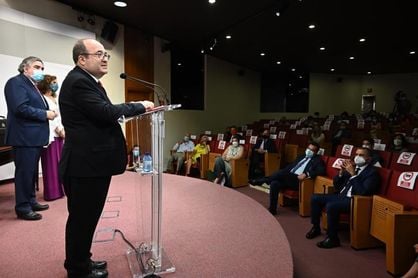 Iceta desea estimular "el deporte femenino" y "desterrar la homofobia" Iceta desea estimular "el deporte femenino" y "desterrar la homofobia"