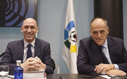 Rubiales vuelve a la carga contra Tebas y propone cambios para revolucionar LaLiga Rubiales vuelve a la carga contra Tebas y propone cambios para revolucionar LaLiga