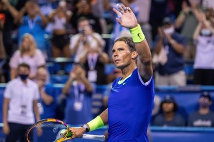 Nadal debuta con suspenso y sufrimiento; eliminados de Minaur y Dimitrov Nadal debuta con suspenso y sufrimiento; eliminados de Minaur y Dimitrov