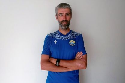 Veloso se baja, el pelotón le ovaciona Veloso se baja, el pelotón le ovaciona