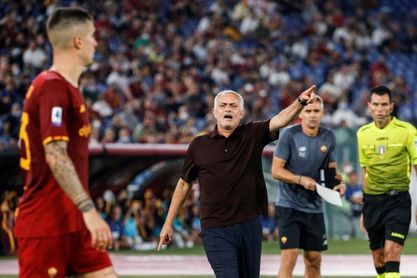 Mourinho, feliz como un niño en Roma Mourinho, feliz como un niño en Roma