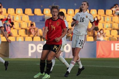 Visa y LaLiga abren una puerta a las futbolistas de cara al futuro Visa y LaLiga abren una puerta a las futbolistas de cara al futuro