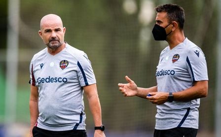 Elche-Levante: A tomar altura frente a un rival que no despega (Previa y posibles onces) Elche-Levante: A tomar altura frente a un rival que no despega (Previa y posibles onces)