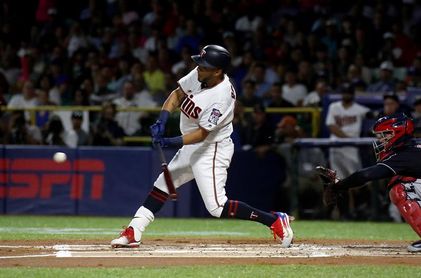 3-0. El puertorriqueño Eddie Rosario logra el ciclo en el triunfo de los Bravos sobre los Gigantes 3-0. El puertorriqueño Eddie Rosario logra el ciclo en el triunfo de los Bravos sobre los Gigantes
