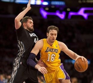 Los Lakers anunciarán la retirada de la camiseta de Gasol en fecha próxima Los Lakers anunciarán la retirada de la camiseta de Gasol en fecha próxima